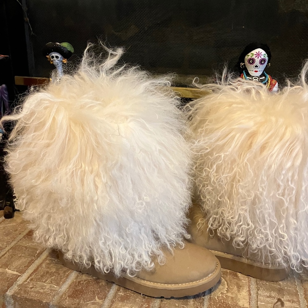 Ugg Lida NIB Boots